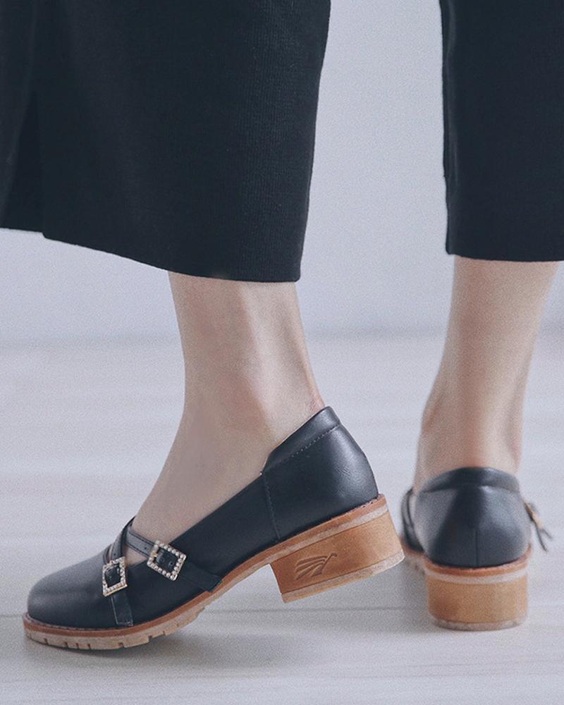 Outlet26 Crisscross Mary Jane Shoes black