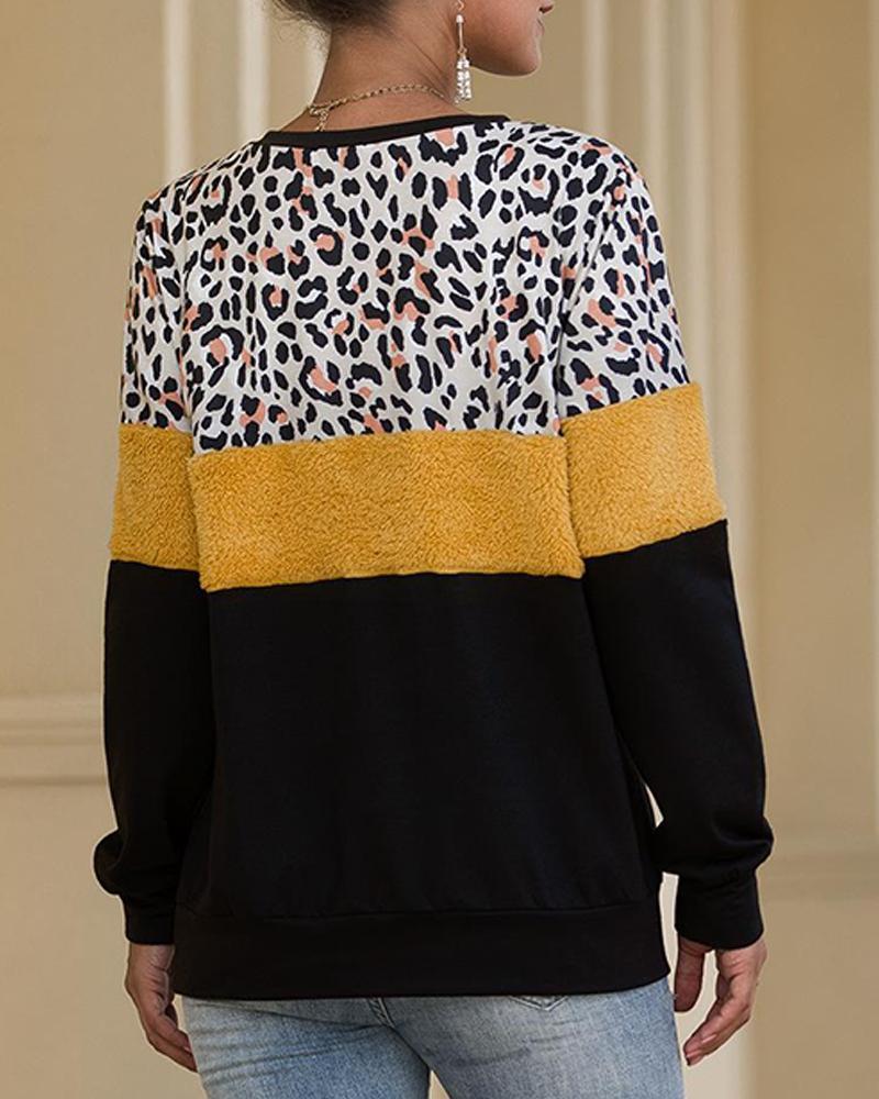 Round Neck Leopard Styleblock Sweatshirt