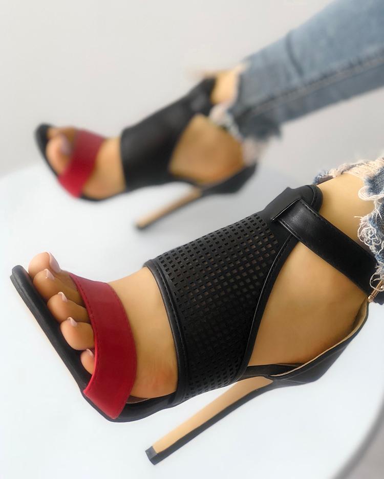 Contrast Color Buckled Thin Heeled Sandals