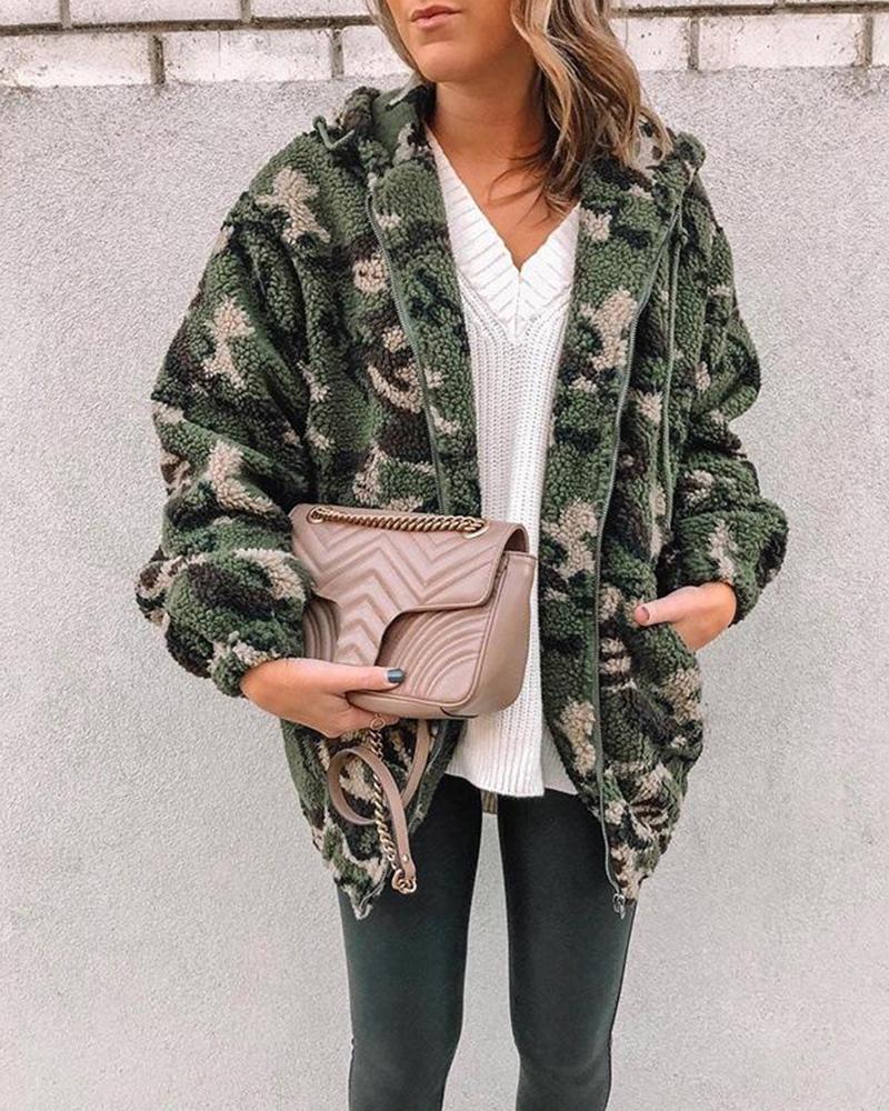 Outlet26 Hoodie Faux Shearling Camo Jacket green