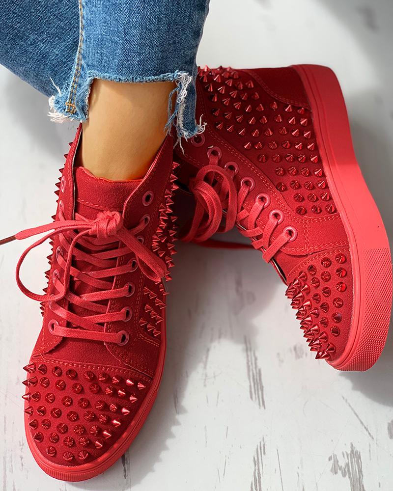Solid Studded Eyelet Lace-Up Casual Sneakers