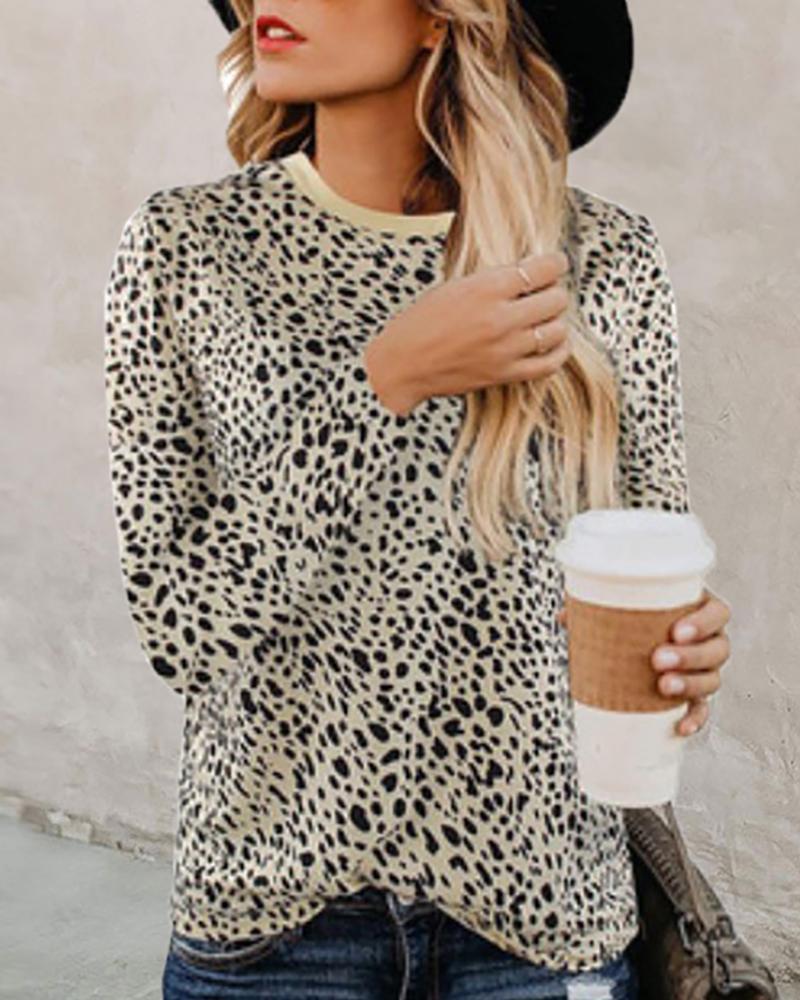 Outlet26 Animal Print Long Sleeve Blouse beige