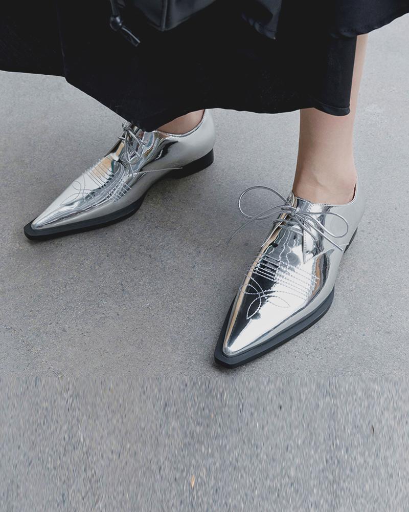Outlet26 Metallic Pointed Toe Oxfords silver