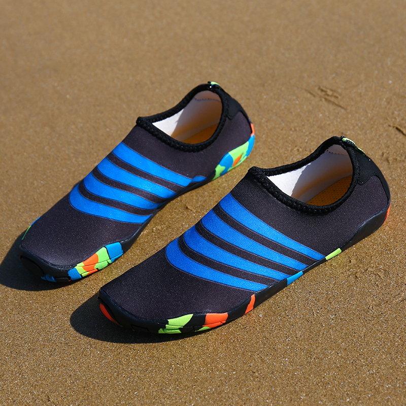 Men's Large Size Fabric Multifunctional Casual Beach Water Shoes