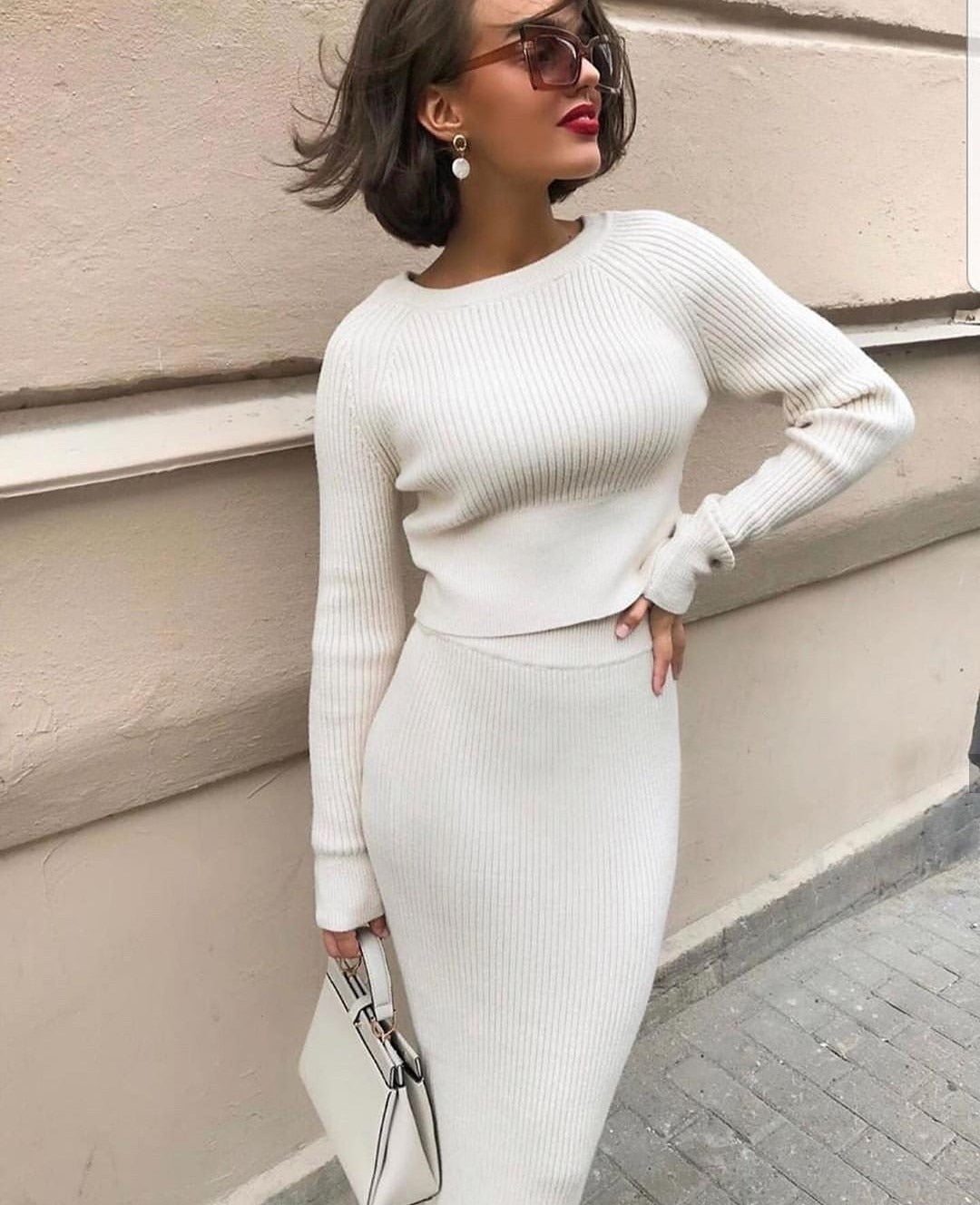 Elegant stripe two piece dress White round neck knit dress