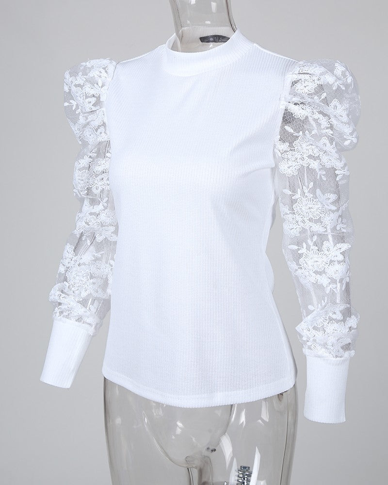 Lace Puffed Sleeve Knit Top