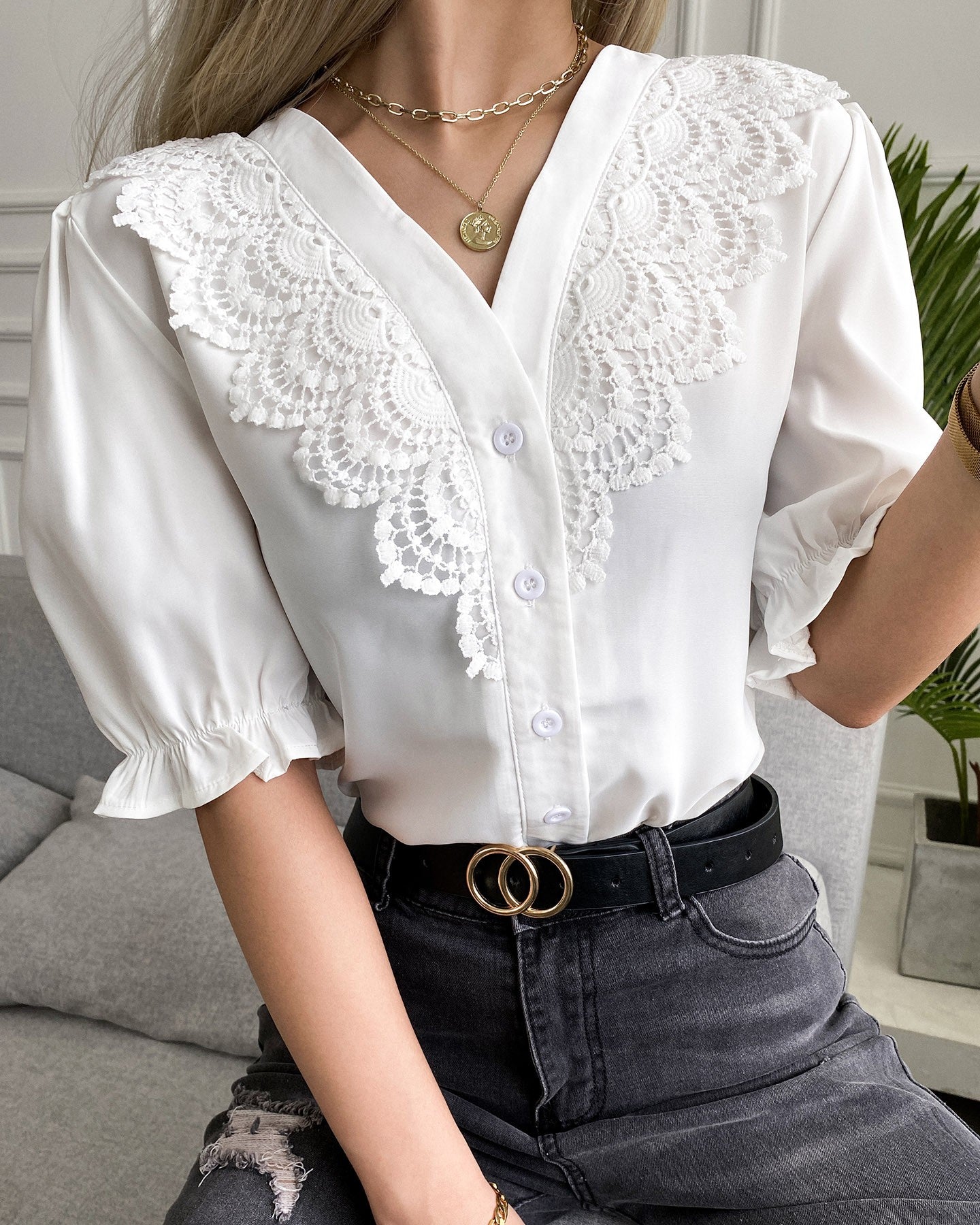 Lace V-neck Plain Short Sleeve Shirt