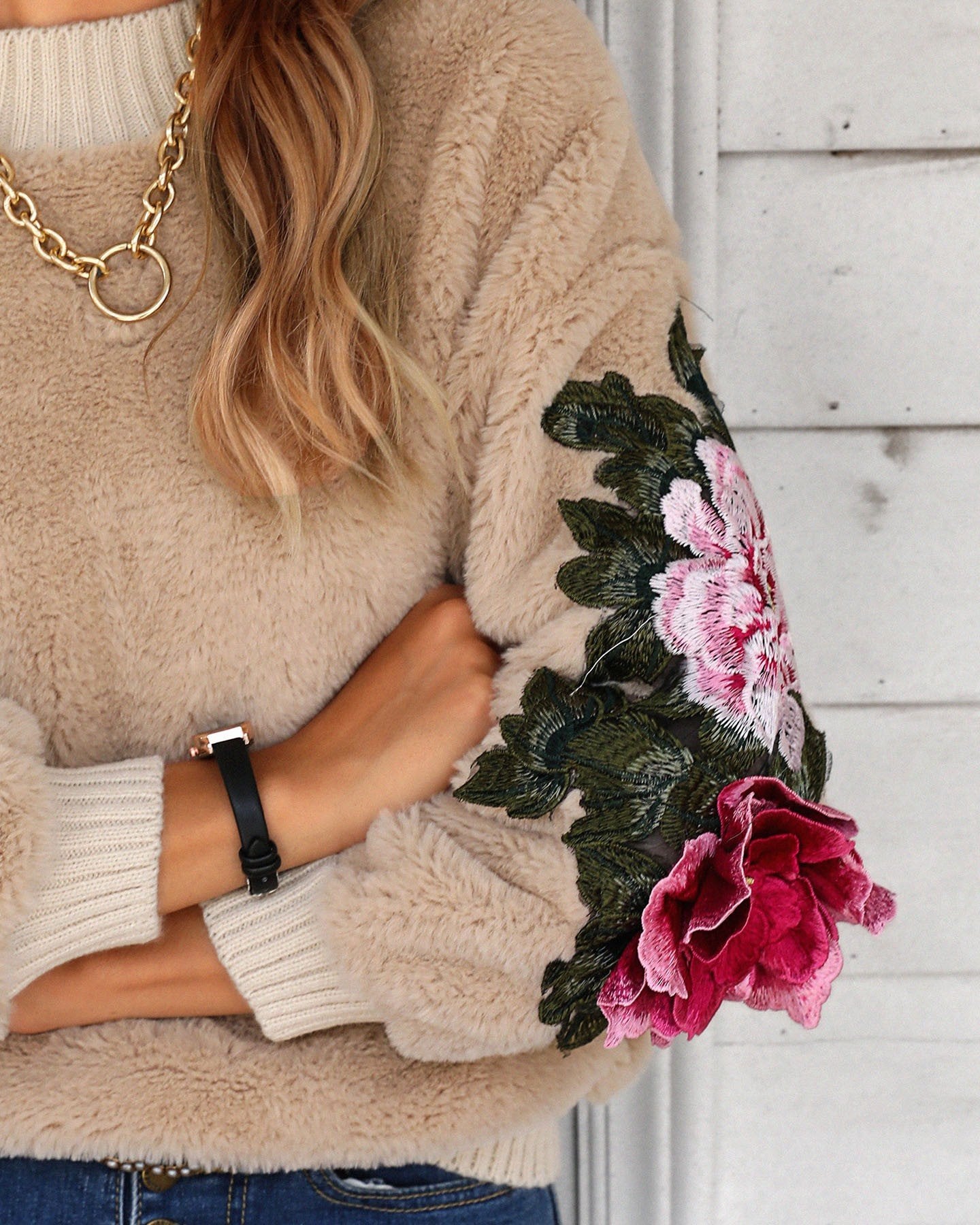Floral Pattern Embroidery Fluffy Sweater