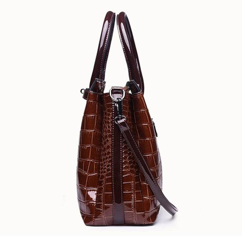 Luxury high quality classic crocodile pattern large capacity handbag